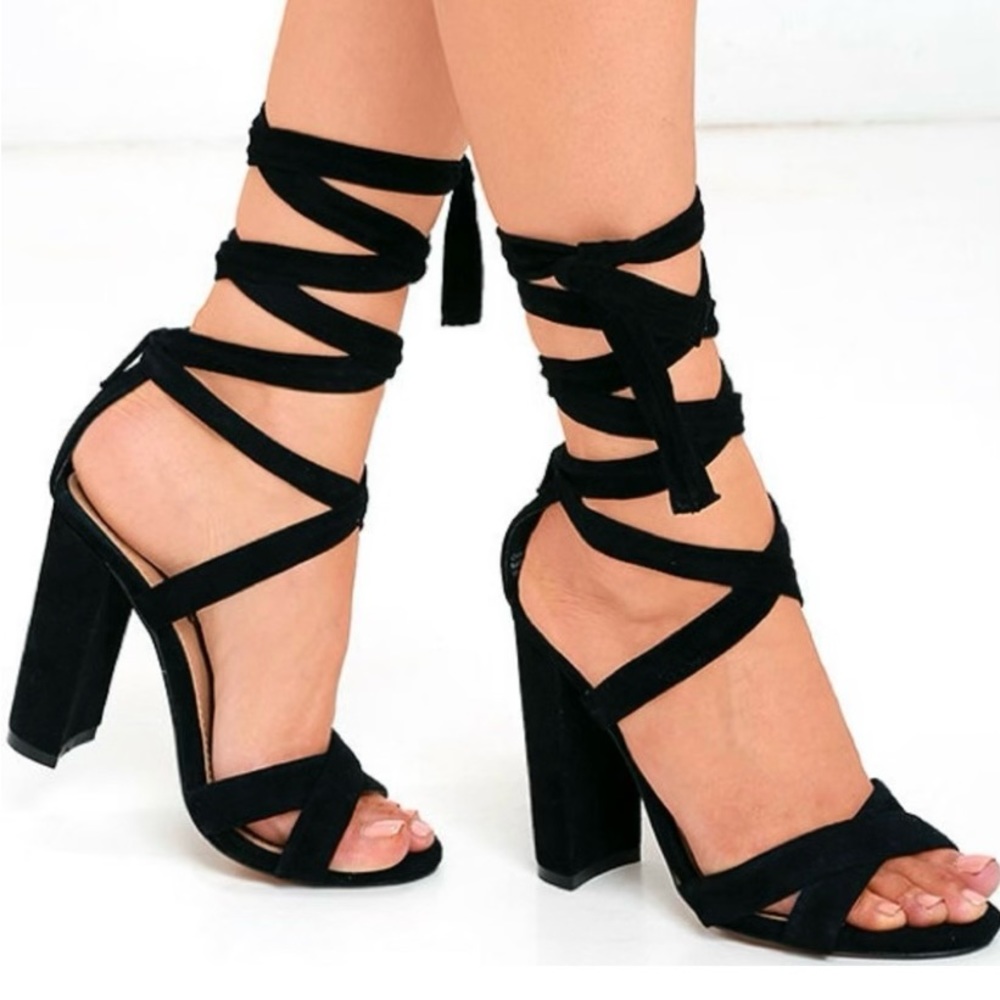 STEVE MADDEN CHRISTY BLACK SUEDE SANDAL